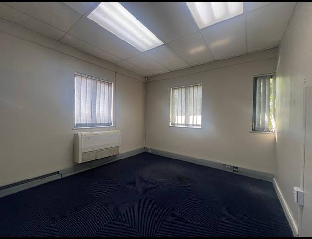 235M² OFFICE TO LET IN MEYERSDAL